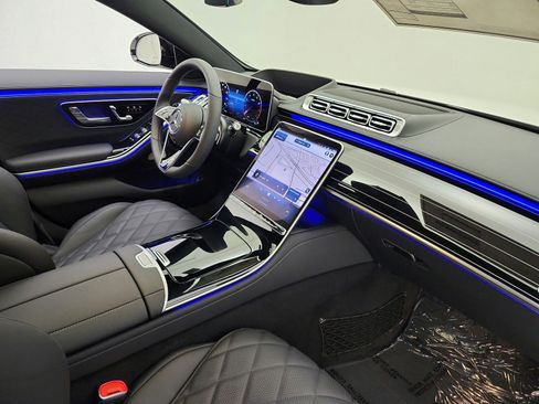 New 2026 Mercedes-Benz S 580 4MATIC Sedan image 14
