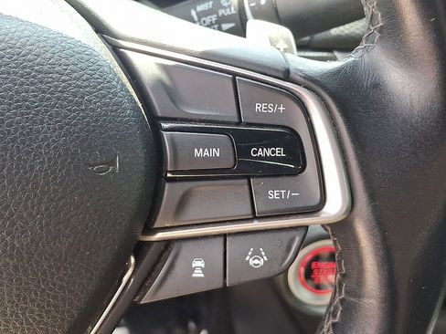 Used 2018 Honda Accord Sport image 22