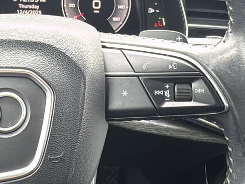 Used 2019 Audi Q8 Prestige w/ Year 1 Package image 24