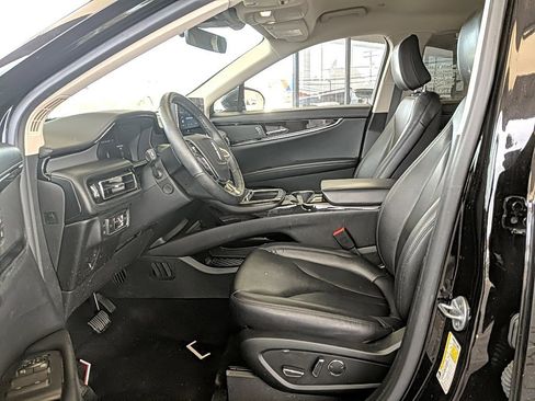 Certified 2022 Lincoln Nautilus AWD w/ Premium Package image 10