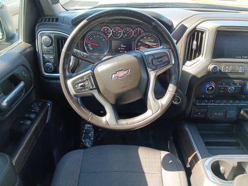 Used 2020 Chevrolet Silverado 1500 RST AWD/4WD image 13