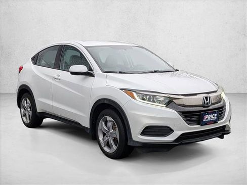 Used 2019 Honda HR-V LX image 3