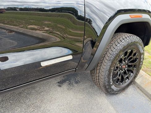 New 2026 GMC Canyon Elevation w/ Convenience Package RWD image 43