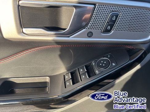 Certified 2022 Ford Explorer ST-Line w/ Class IV Trailer Tow Package image 16