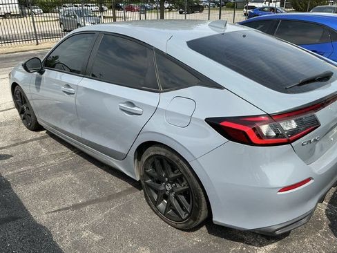 Used 2022 Honda Civic Sport image 12