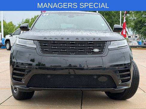 Used 2025 Land Rover Range Rover Velar Dynamic SE AWD/4WD image 2