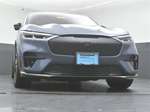 Certified 2024 Ford Mustang Mach-E GT image 38