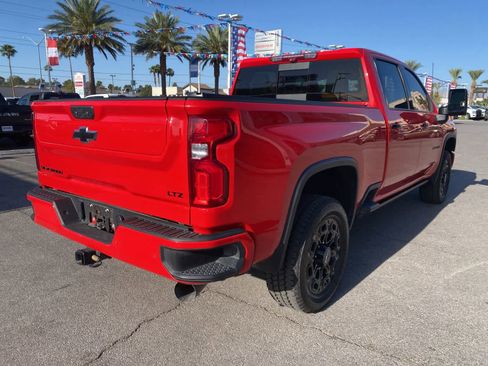 Used 2024 Chevrolet Silverado 3500 LTZ w/ LTZ Plus Package image 6