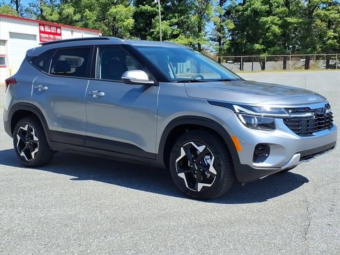 New 2026 Kia Seltos S image 1