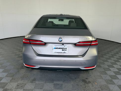 Used 2027 BMW 530i w/ Premium Package RWD image 10