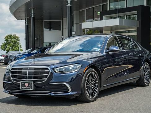 Certified 2023 Mercedes-Benz S 500 4MATIC image 3