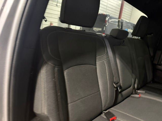 Used 2024 RAM 2500 Big Horn w/ Night Edition AWD/4WD image 17