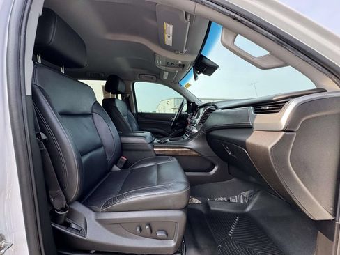 Used 2019 Chevrolet Tahoe LT AWD/4WD image 15