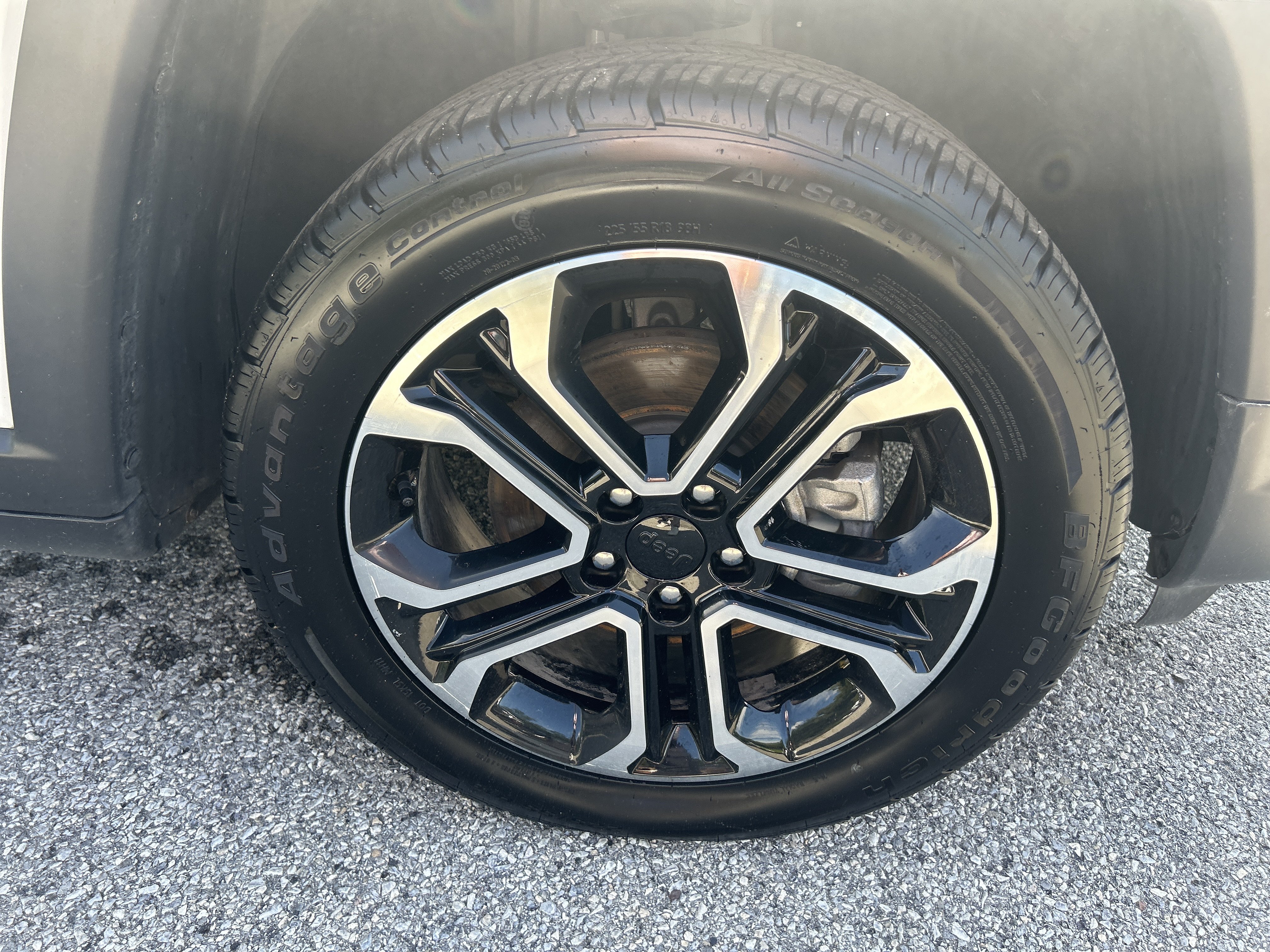 Certified 2022 Jeep Compass Limited AWD/4WD image 5