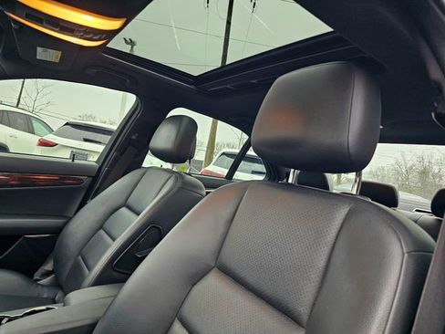 Used 2009 Mercedes-Benz C 300 4MATIC Sedan image 18