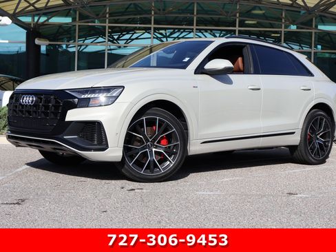 Used 2023 Audi Q8 Premium Plus image 1