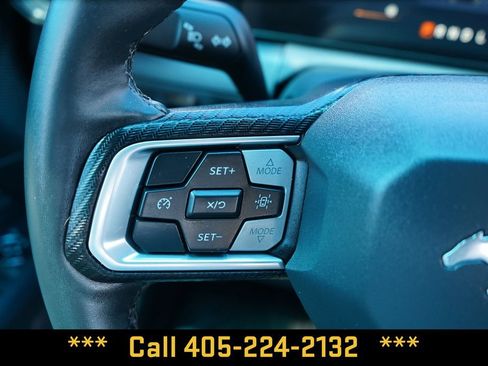 Used 2025 Ford Mustang Coupe RWD image 25