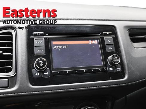 Used 2020 Honda HR-V LX image 17