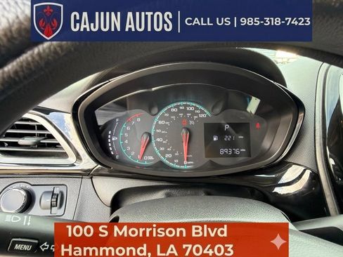 Used 2021 Chevrolet Spark LT FWD image 19