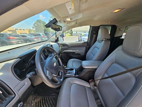 Used 2019 Chevrolet Colorado W/T w/ WT Convenience Package RWD image 19