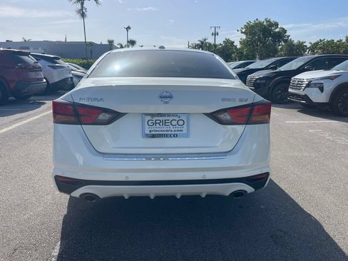 Certified 2020 Nissan Altima 2.5 SV FWD image 4