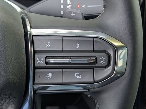 New 2026 GMC Acadia Elevation w/ Black Edition FWD image 19