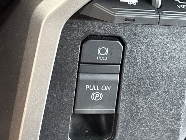 Used 2026 Toyota Sequoia Platinum AWD/4WD image 43