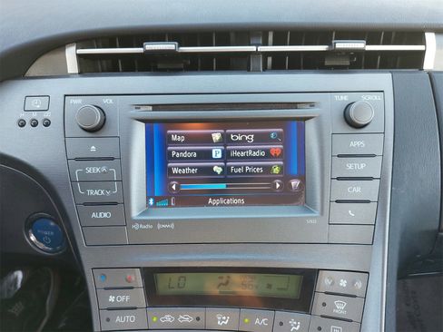 Used 2015 Toyota Prius Prime Advanced image 20