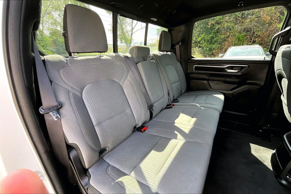 Used 2024 RAM 1500 Big Horn AWD/4WD image 37