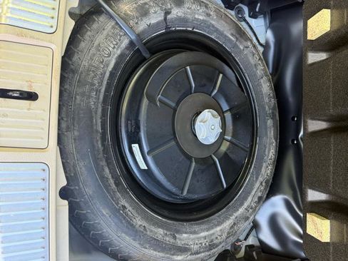 Used 2010 Nissan Murano SL w/ Navigation Pkg image 28