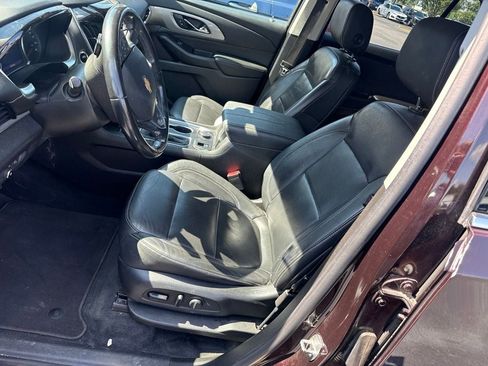 Used 2020 Chevrolet Traverse LT AWD/4WD image 6
