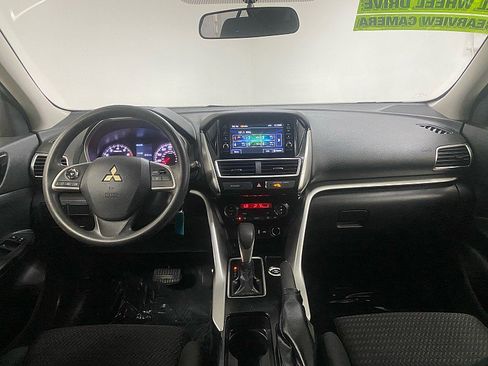 Used 2020 Mitsubishi Eclipse Cross ES image 24