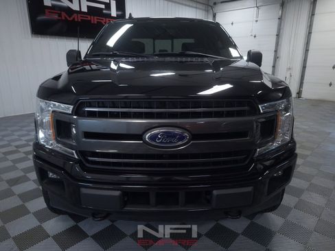 Used 2019 Ford F150 XLT w/ Equipment Group 302A Luxury AWD/4WD image 4