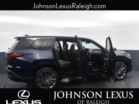 Used 2025 Lexus TX 350 AWD w/ Technology Package image 30