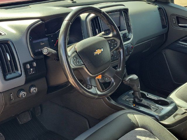 Used 2019 Chevrolet Colorado Z71 AWD/4WD image 7
