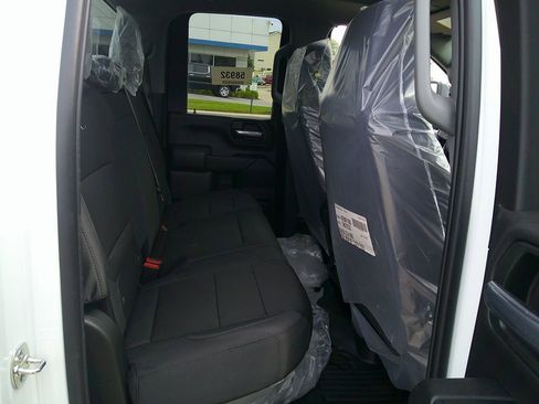 New 2025 GMC Sierra 2500 Pro w/ Convenience Package image 5