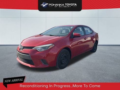 Used 2016 Toyota Corolla LE image 1