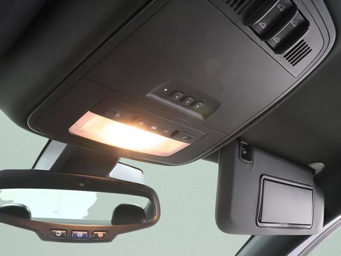 Used 2015 Buick Regal GS w/ Driver Confidence Package #2 image 17