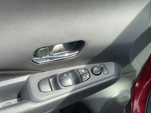 Certified 2024 Nissan Kicks SV FWD image 23