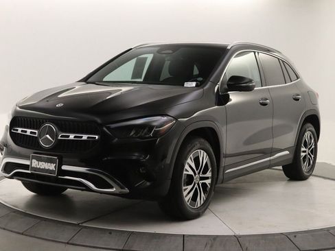 Certified 2025 Mercedes-Benz GLA 250 image 3