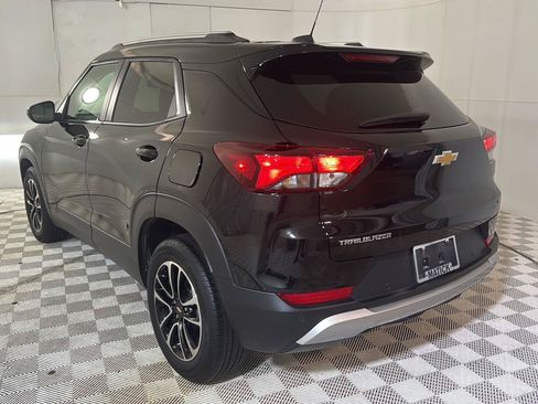 Used 2024 Chevrolet TrailBlazer LT w/ Convenience Package FWD image 25