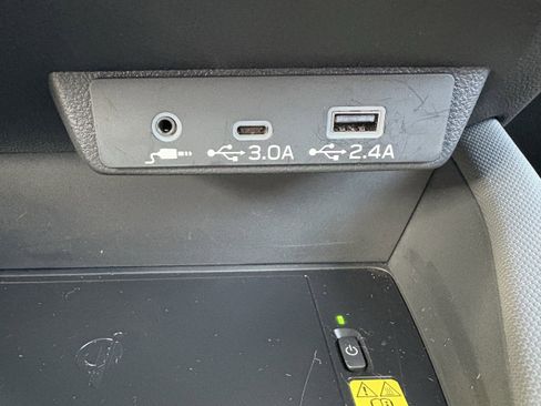 Certified 2025 Subaru Forester Limited w/ Popular Package #1 image 23