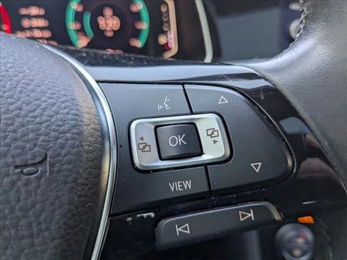 Used 2019 Volkswagen Jetta SEL w/ Cold Weather Package image 17