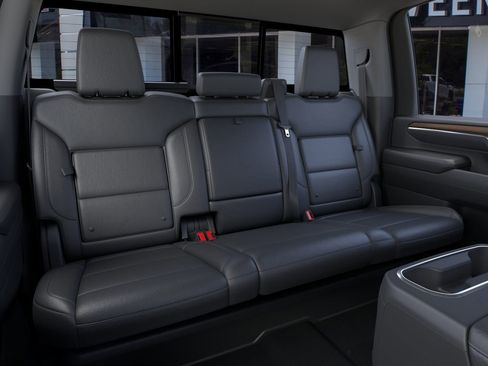 New 2026 GMC Sierra 2500 SLT w/ SLT Premium Package image 17