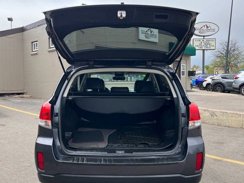 Used 2012 Subaru Outback 2.5i Limited AWD/4WD image 22