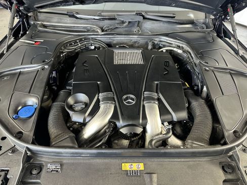Used 2016 Mercedes-Benz S 550 4MATIC Sedan image 32