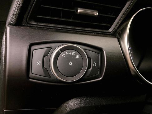 Used 2017 Ford Mustang Shelby GT350 image 30