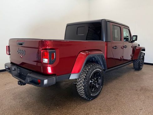 Used 2022 Jeep Gladiator Sport AWD/4WD image 5
