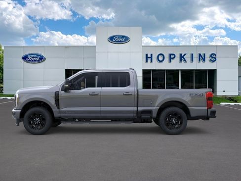 New 2026 Ford F350 Lariat AWD/4WD image 3