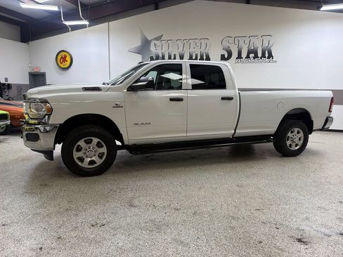 Used 2020 RAM 2500 Tradesman AWD/4WD image 2